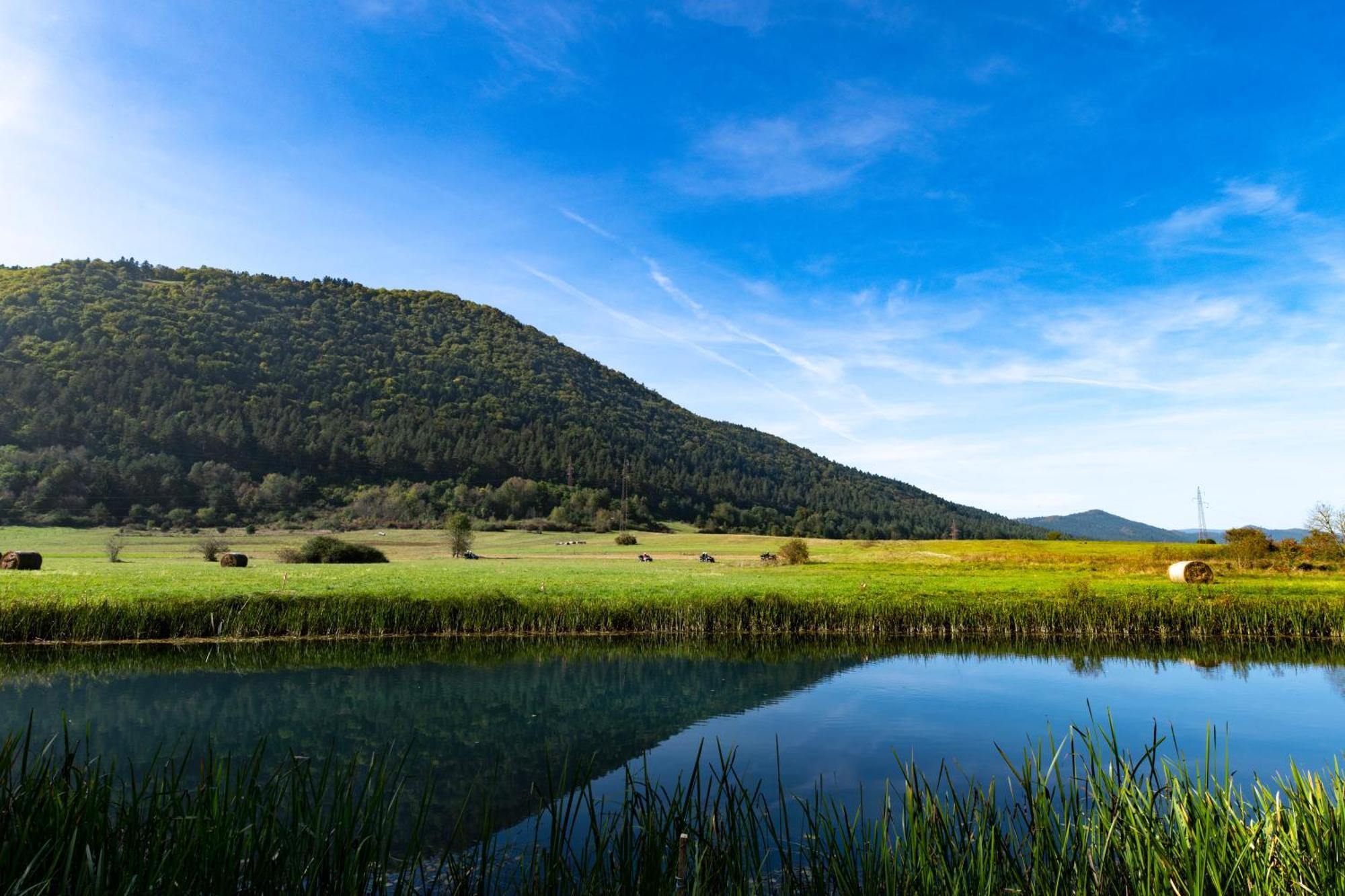 Riverside Apartments Otočac Dış mekan fotoğraf