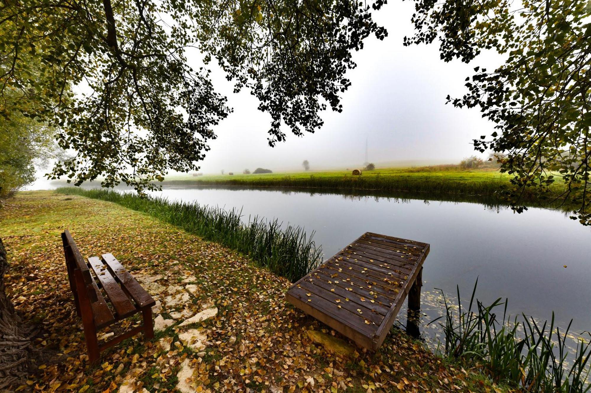 Riverside Apartments Otočac Dış mekan fotoğraf